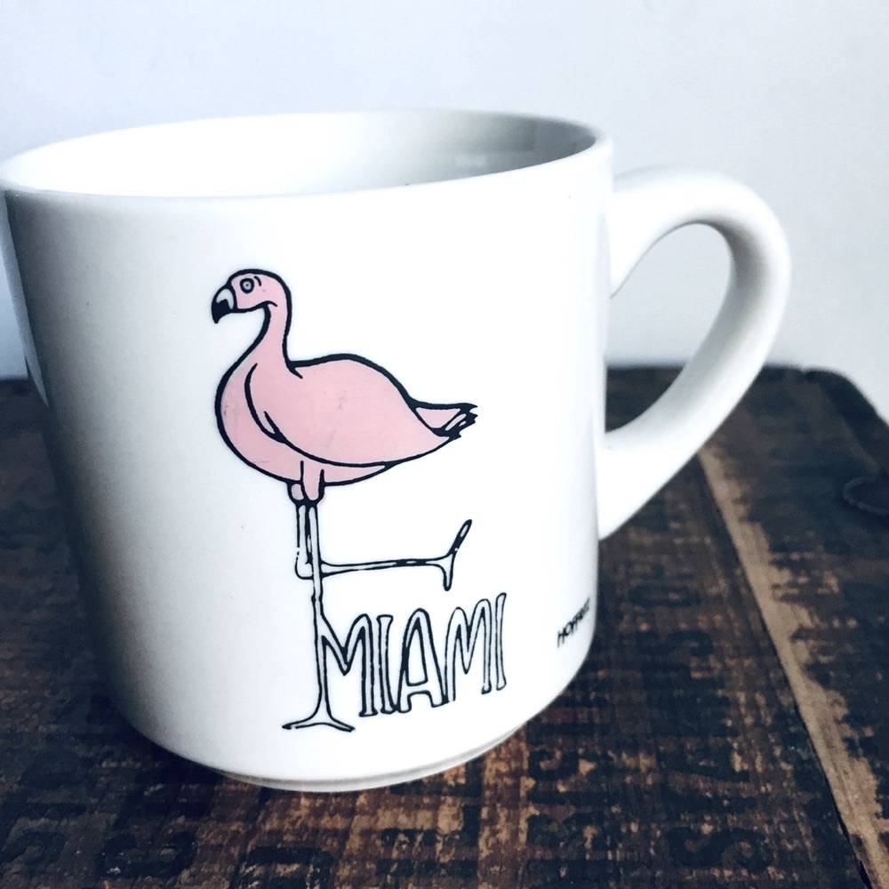 Hoffritz Miami flamingo white vintage coffee mug